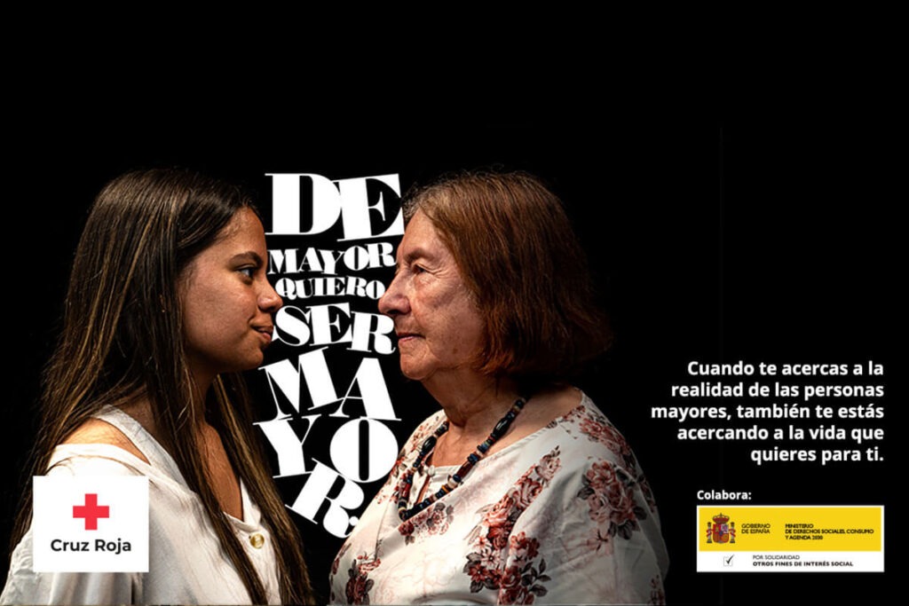 Tejer generaciones: una mirada humanitaria hacia la intergeneracionalidad desde la acción social.