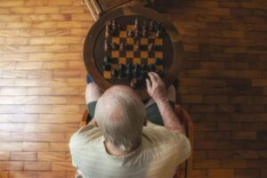 El reto de vivir más: sostenibilidad de las pensiones y estrategias de ingresos